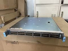 Mô-đun Juniper QFX10000-36Q với 36 cổng QSFP+ 40Gb