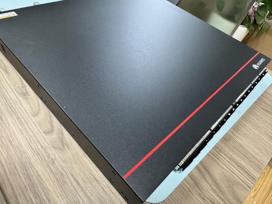 CE8875-24BQ8DQ-B Data Center Switch, 24 × 200GE QSFP56, 8 × 400GE QSFP-DD, 16Tbps, 2400Mpps, được quản lý