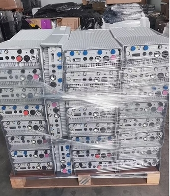 Ericsson RRU 4415 B7 Kích thước bên trong 420mm*335mm*125mm Thiết kế