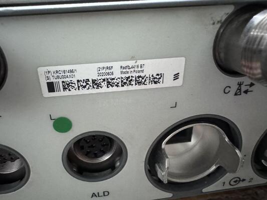 4415 B7 Rru Krc 161 495/1 Đơn vị vô tuyến từ xa Ericsson Radio