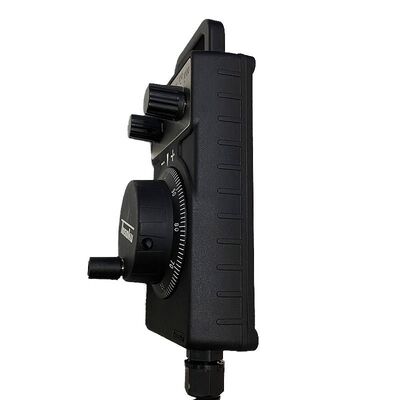 Tay quay CNC TOSOKU HC121 DAG MPG 4 trục 12V 25PPR cho hệ thống CNC Mitsubishi