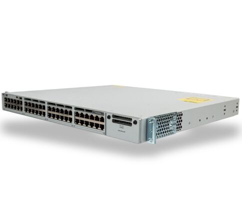 Cisco Catalyst 9300 Switch với 48 cổng UPOE 256 Gbps Khả năng chuyển mạch và bộ đệm sâu cho mạng mật độ cao