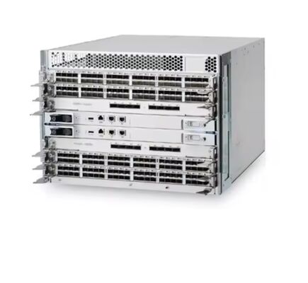Brocade BR-DCX8518-B-0001 DCX 8510-8 Bộ chuyển mạch giám đốc xương sống SAN, 10,2Tbps, 16G FC, Gói doanh nghiệp