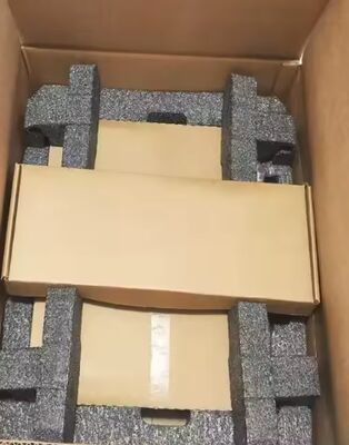 Brocade BR-DCX8518-B-0001 DCX 8510-8 Bộ chuyển mạch giám đốc xương sống SAN, 10,2Tbps, 16G FC, Gói doanh nghiệp