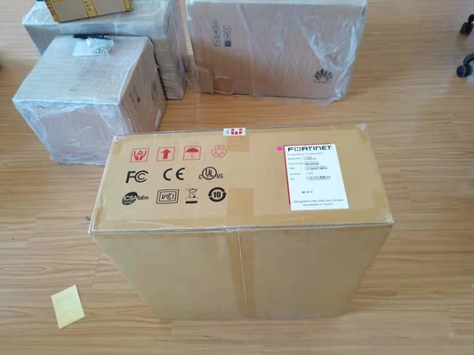 Fortinet FortiGate NGFW Middle-Range Series FG-200F FG-200F - Chỉ thiết bị